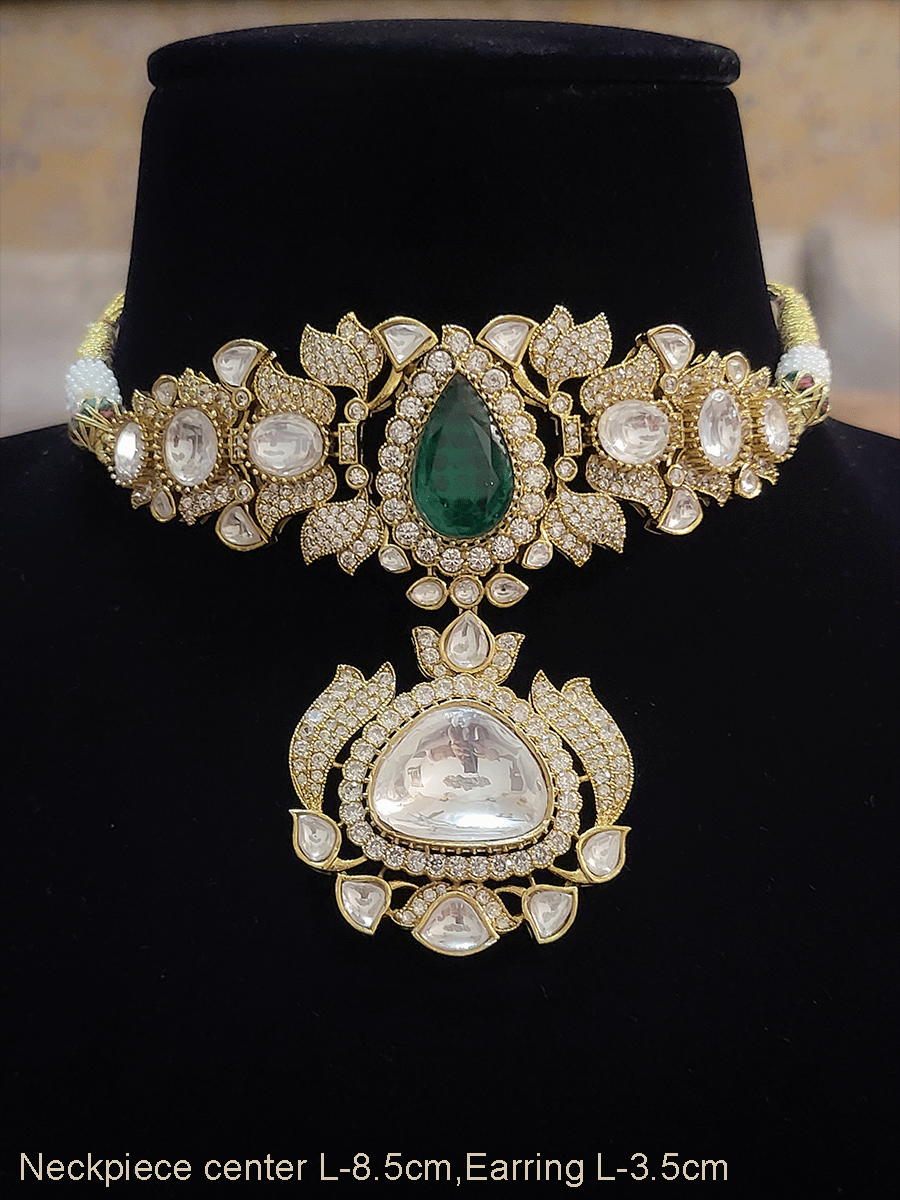 Tear drop shaped green stone uncut polki choker set with zircons