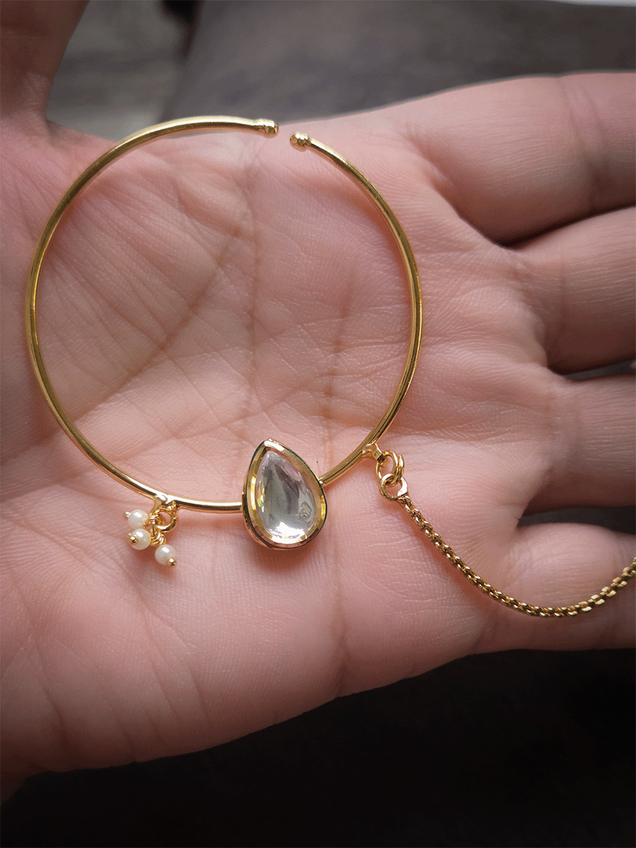 5cm diameter tear drop kundan simple ring gold finish nath