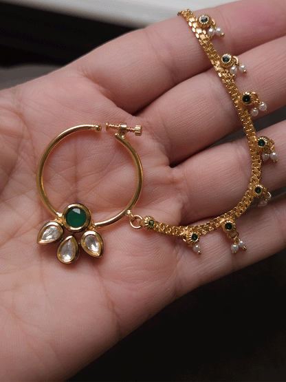 Circular stone with three leaf kundan flower nath with pearly hangings chain