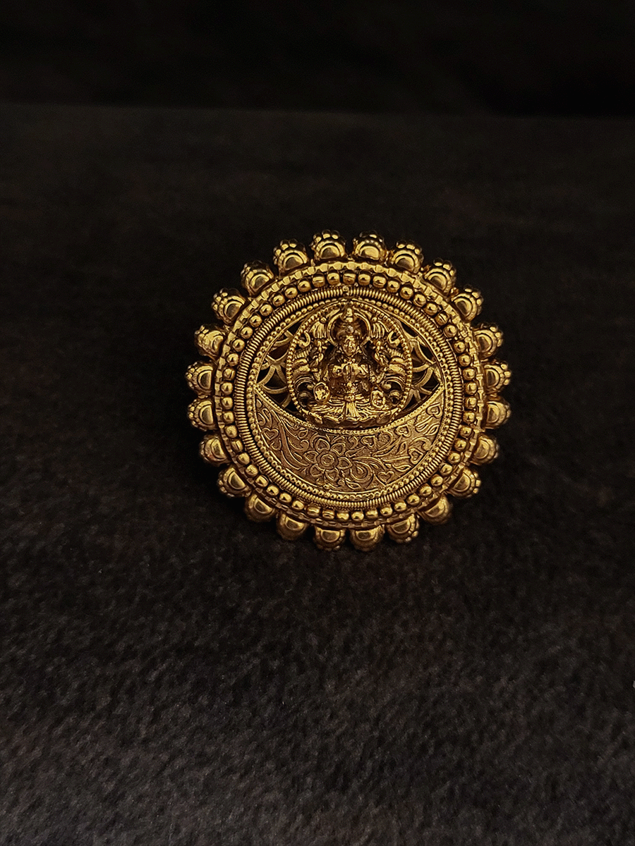 Laxmiji motif in self design circular adjustable ring
