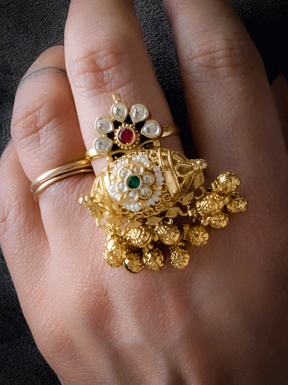 Paachi kundan flower design adjustable ring with ghunghru hangings
