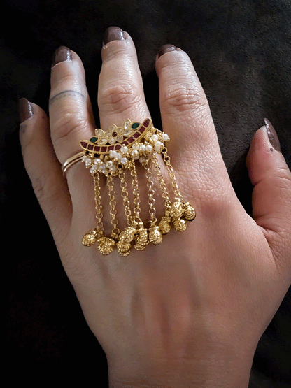 Chain ghunghru tassel pacchi kundan half moon shape adjustable ring