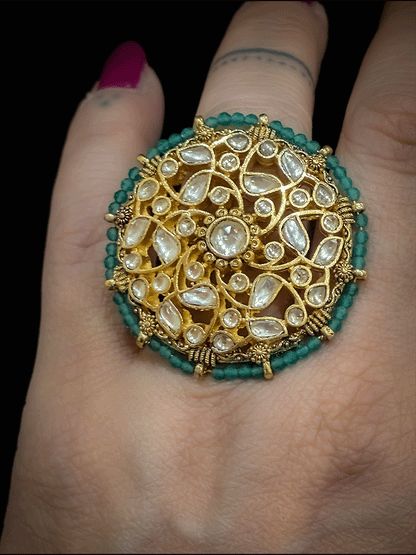 Round paachi kundan adjustable green pirohi outline ring