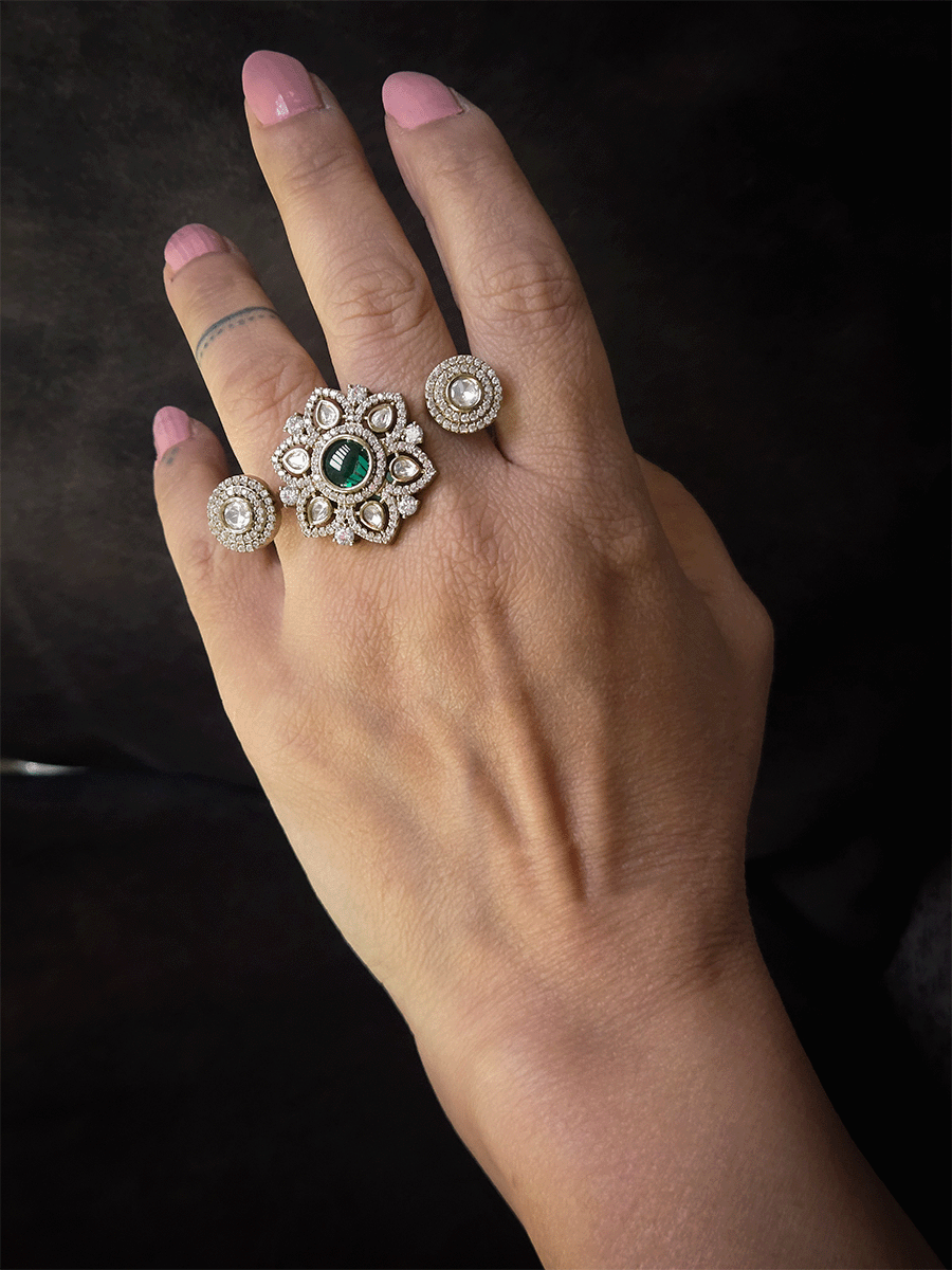 Zircon and moissanite adjustable flower design double finger ring