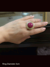 Load image into Gallery viewer, Circular openable ruby stones center antique gold finish ring