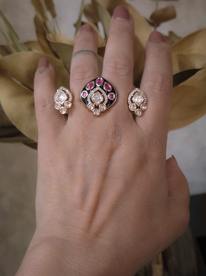 Double finger adjustable green enamel moissanite ring