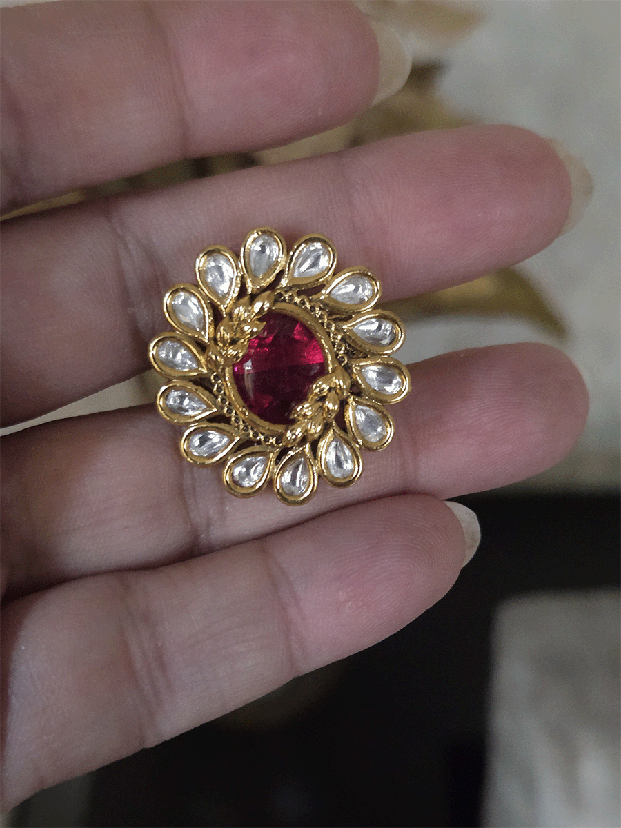 Coloured oval stone with leaf design carving kundan adjustable ring