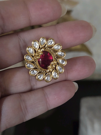 Coloured oval stone with leaf design carving kundan adjustable ring
