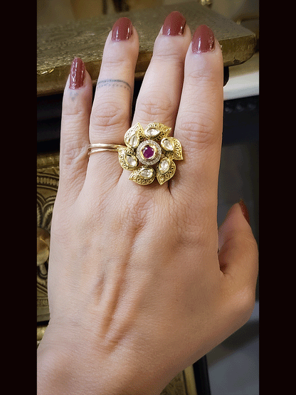 Self flower design openable kundan ring with stone center