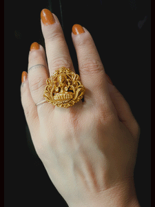 Laxmiji motif adjustable ring with leaves and peacock carving on sides