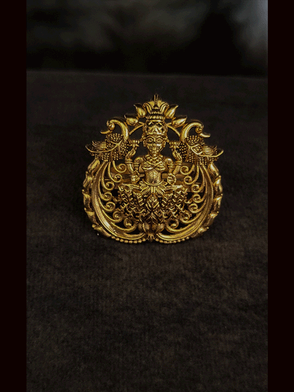 Laxmiji motif with peacocks on top of both sides openable ring