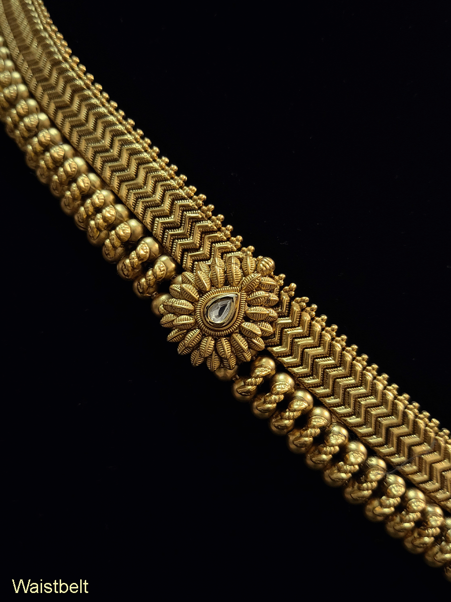 2.5cm broad zigzag design chain waistbelt with leaf tukdi in the center