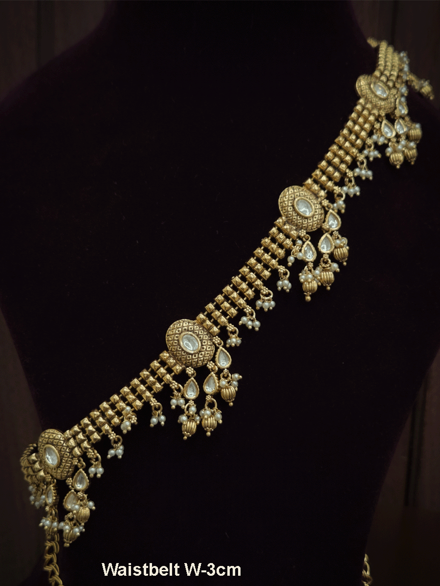 Kundan center oval tukdi with kundan hangings broad chain waist belt
