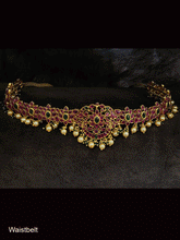 Load image into Gallery viewer, Ruby and green kemp stone waist belt with pearl drops(waist belt center W-5cm,side W-3cm)
