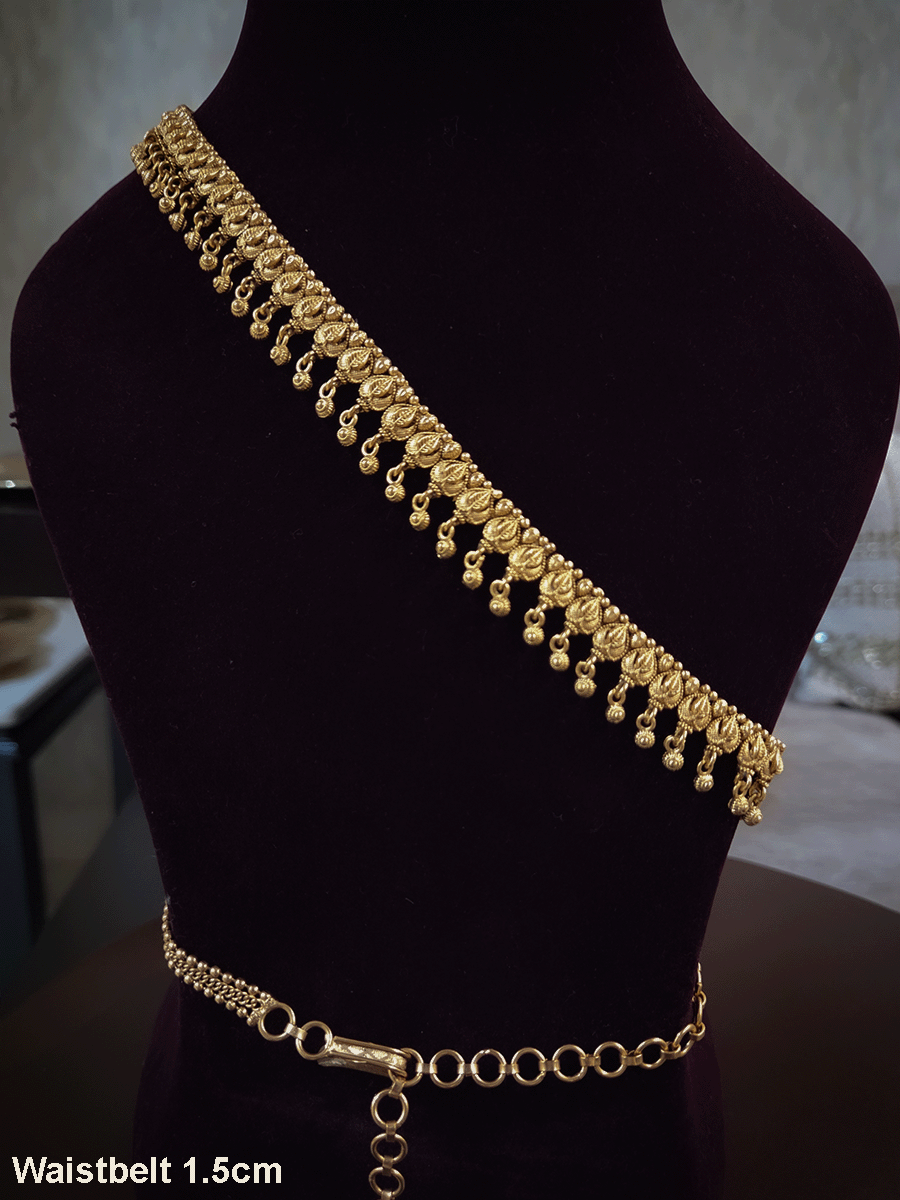 Leaf design with ghunghru hanging 1.5cm broad waist belt