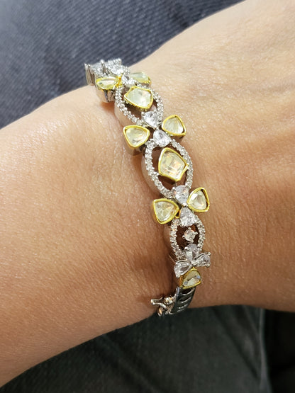 Uncut polki AD loop design single openable bracelets(size-2'6)