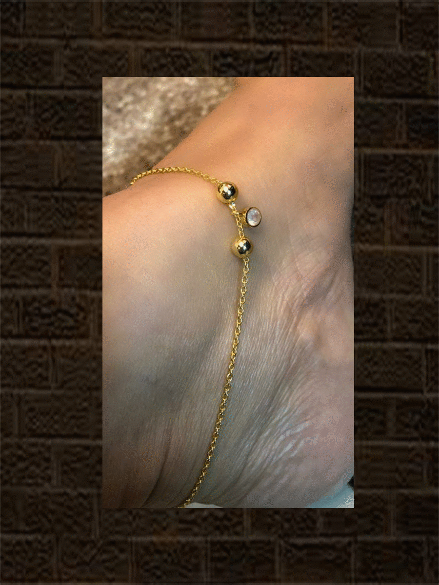 Sterling silver anklet with two gold beads and a rose chalcedony cut hanging charm(single) - Odara Jewellery