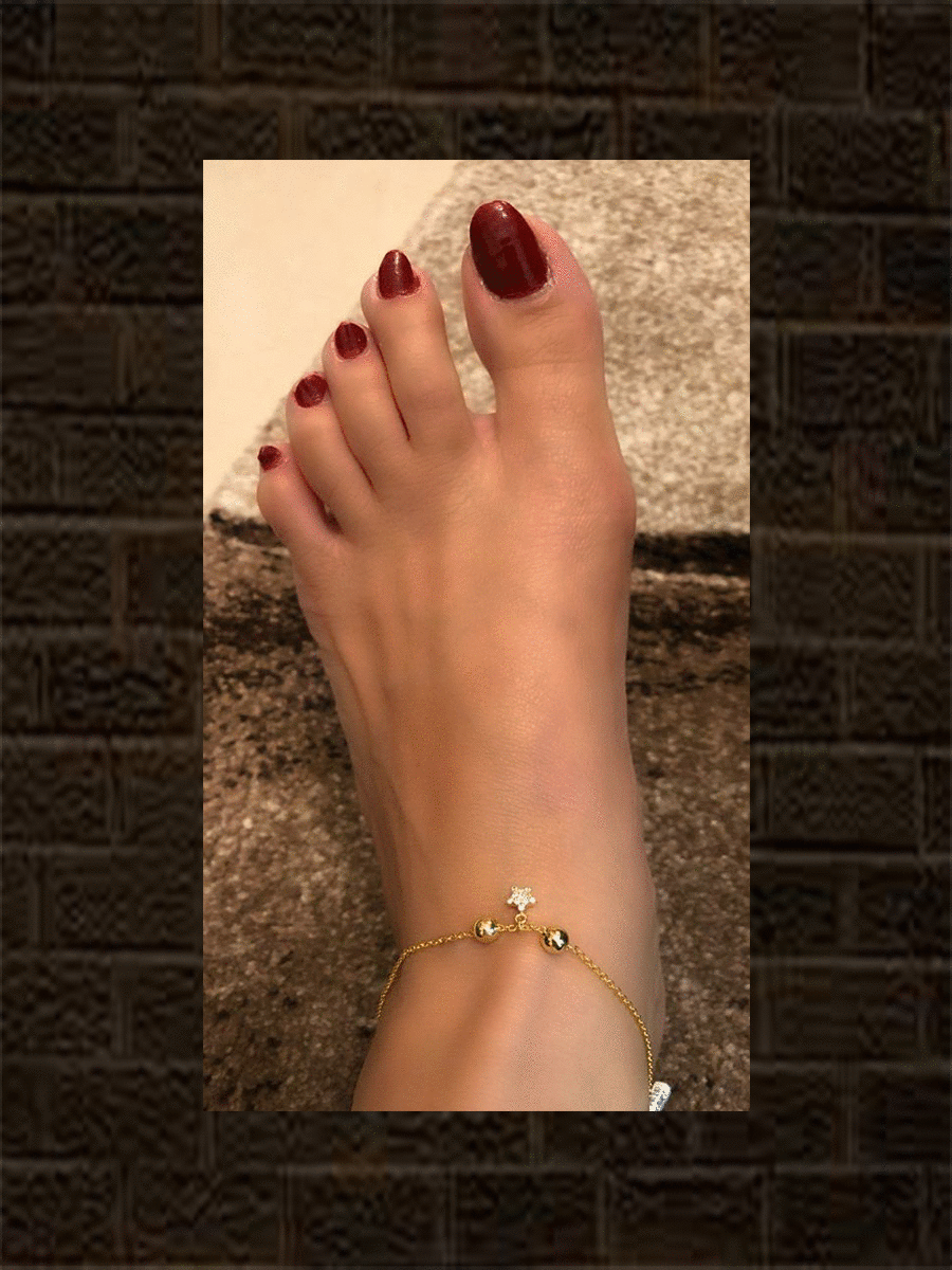 Sterling silver anklet with two gold beads and hanging star charm with studded zircon(single) - Odara Jewellery