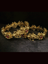 Load image into Gallery viewer, Set of two dancing ganpatiji openable kada&#39;s with ruby stone on flower design