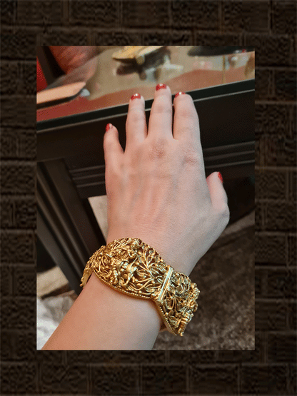 Krishna motif intricate carving wavy design broad openable kada - Odara Jewellery