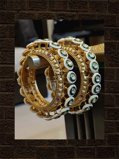 Kundan with enamel and pirohi openable pacheli with ruby stones on sides(Set of two) - Odara Jewellery
