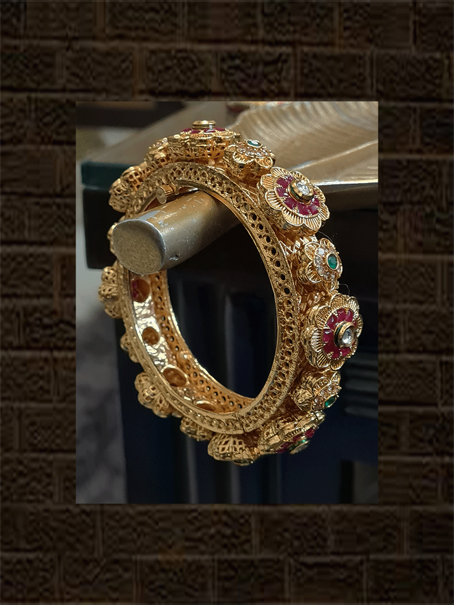 Flower design kundan,ruby and green stones studded openable pacheli(Set of two) - Odara Jewellery