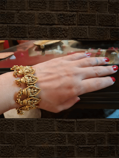 Laxmiji motif in leaf design openable kada's with hanging ghunghru's - Odara Jewellery