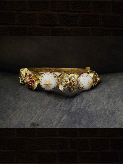 Single openable ghunghru hanging kada with pink and white enamel work