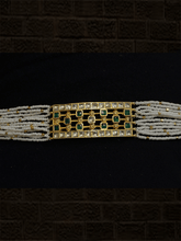 Load image into Gallery viewer, Mesh design pacchi kundan cheed side strings bracelet - Odara Jewellery