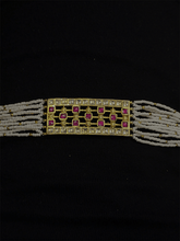Load image into Gallery viewer, Mesh design pacchi kundan cheed side strings bracelet - Odara Jewellery