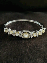 Load image into Gallery viewer, Rectangular center uncut polki and AD single openable kada(size-2&#39;6)