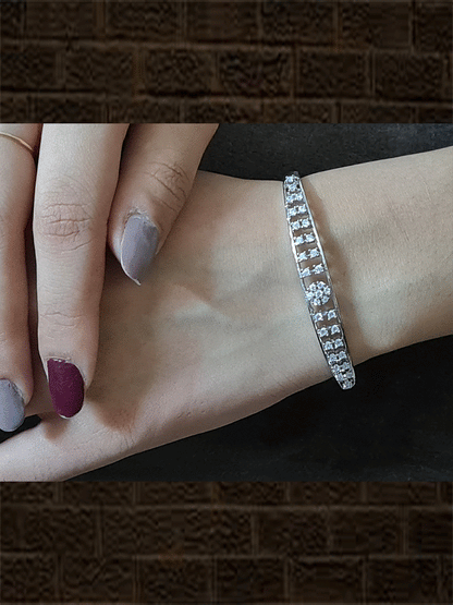 AD flower design vertical AD lines openable bracelet(fits to size 2'4 and 2'6) - Odara Jewellery