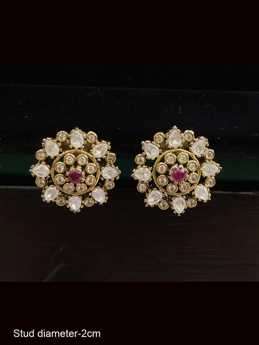 Antique gold finish kundan flower design stud with coloured stone in center