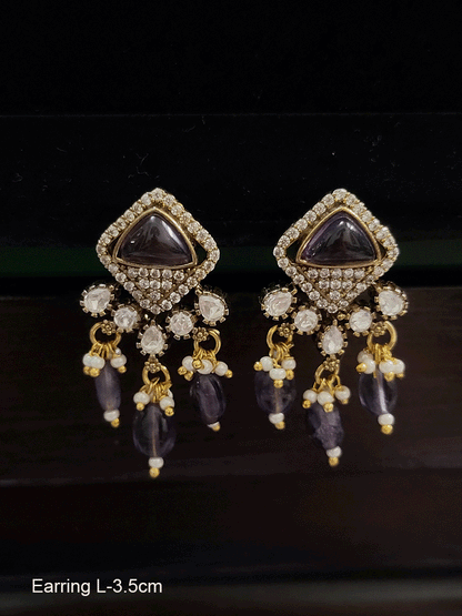 Square top zircon studded small kundan earrings with coloured drops