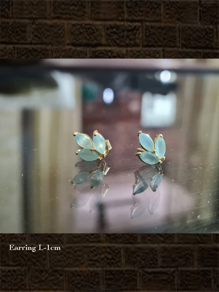 Sterling silver three leaf aqua chalcedony earrings with gold polish - Odara Jewellery