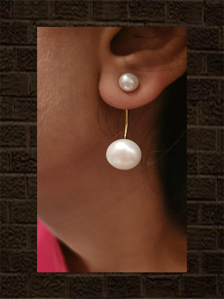 Sterling silver pearl cabushion earring with gold finish(gm wt-6.072gm) - Odara Jewellery
