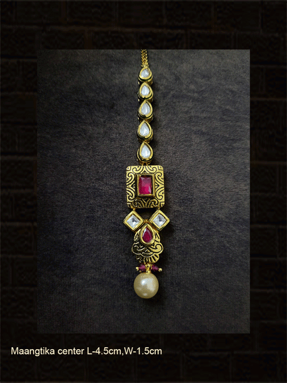 Antique tukdi with ruby stones and kundan maangtika