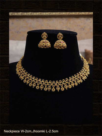 Three stones leaf design lines with intricate bottom design