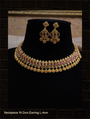 Oval stones and square polki design classy set