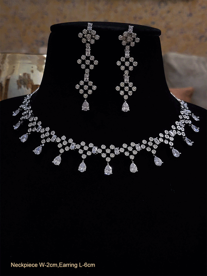 Abstractly linked round AD set with Oval white stone connector and tear drop stone - Odara Jewellery
