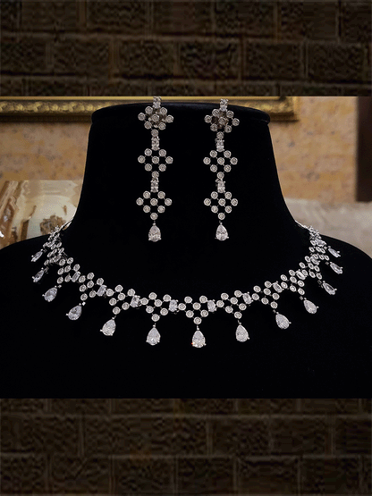 Abstractly linked round AD set with Oval white stone connector and tear drop stone - Odara Jewellery