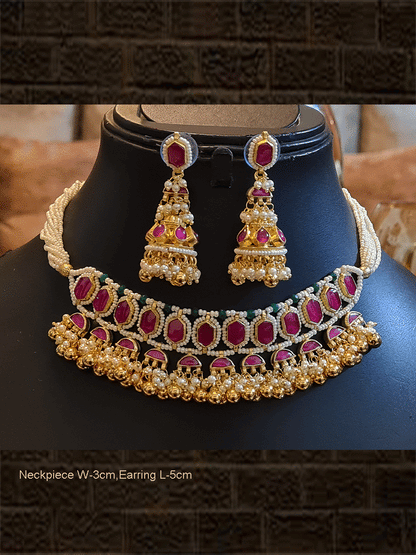 Side cheed strings hexagonal stone and kundan studded set with ghunghru cluster hangings - Odara Jewellery