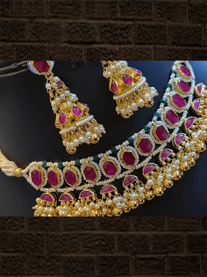 Side cheed strings hexagonal stone and kundan studded set with ghunghru cluster hangings - Odara Jewellery