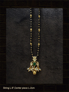 Pacchi kundan inverted flower mangalsutra - Odara Jewellery