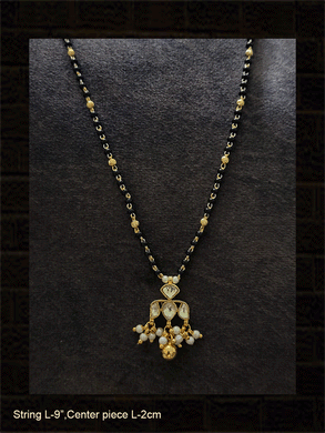 Pacchi kundan inverted flower mangalsutra - Odara Jewellery