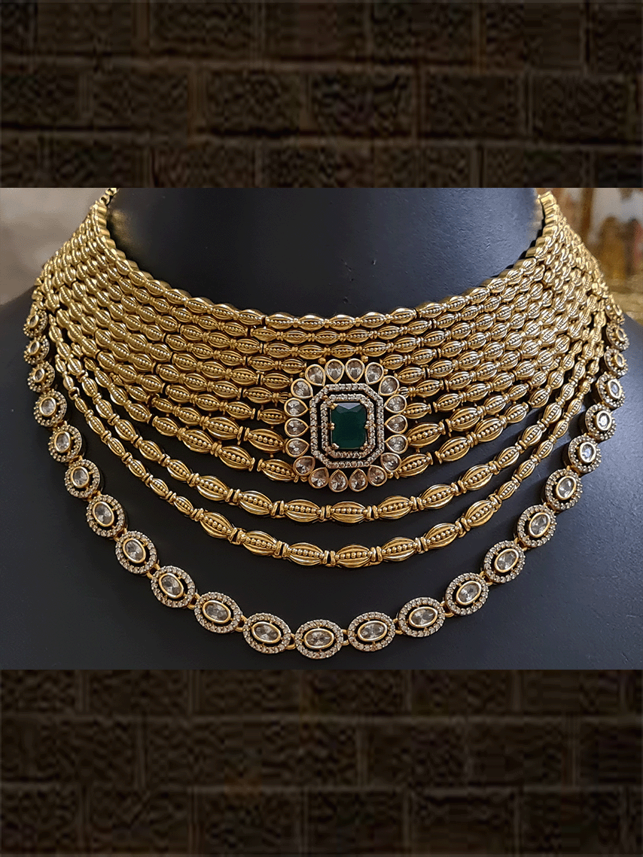 Broad four layer polki and AD studded set with rectangular stone tukdi in the center - Odara Jewellery
