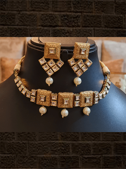 Square golden tukdies with stones embedded and pearl drop kundan set - Odara Jewellery