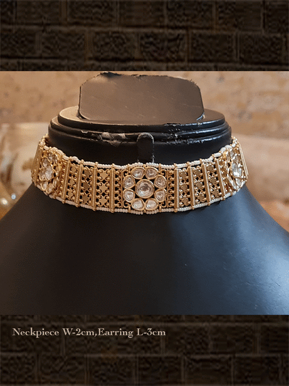 Pirohi work choker set with  three kundan flower tukdies - Odara Jewellery