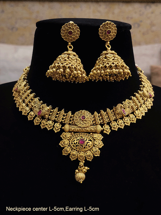 Peacock and flower on broad chain set with half flower center