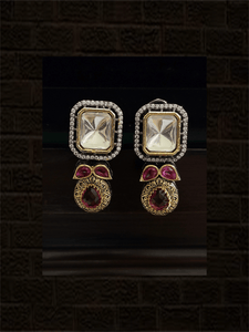 Uncut polki center piece with coloured stones in four strings set - Odara Jewellery